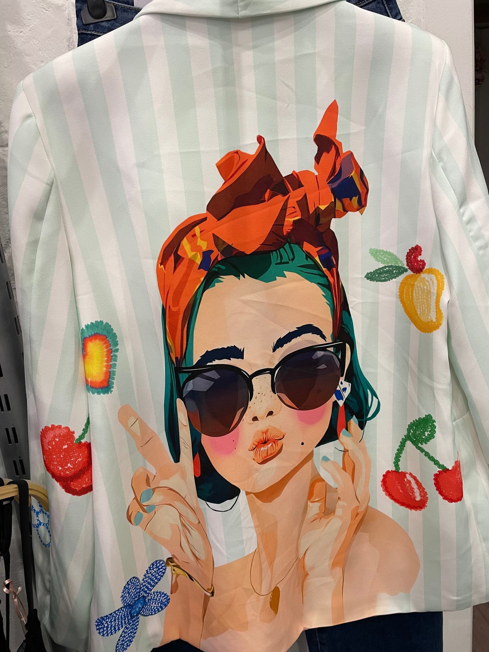Blazer Tropical a Righe – Stampa Artistica