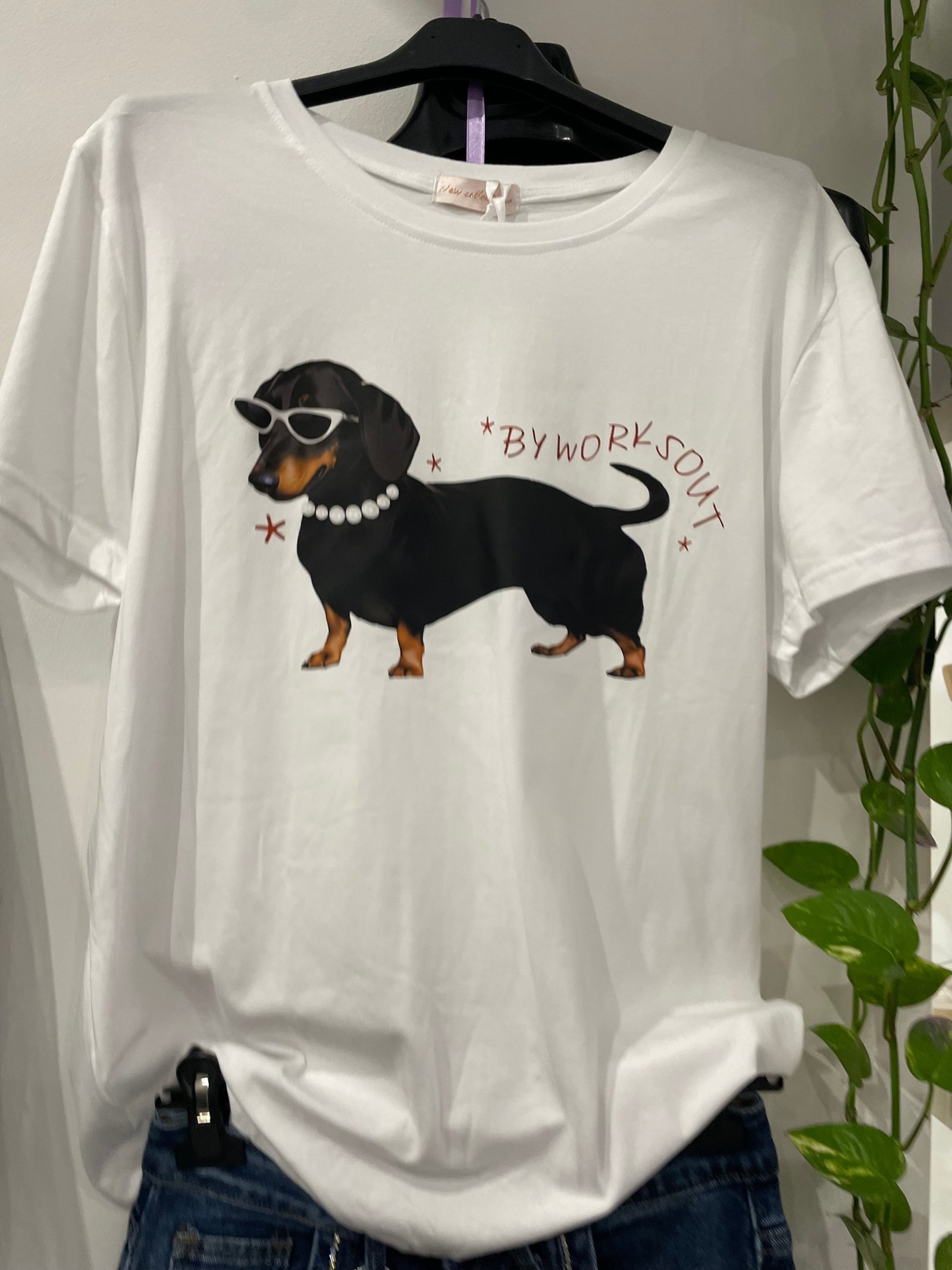T-Shirt Bassotto con Occhiali – Stampa Divertente