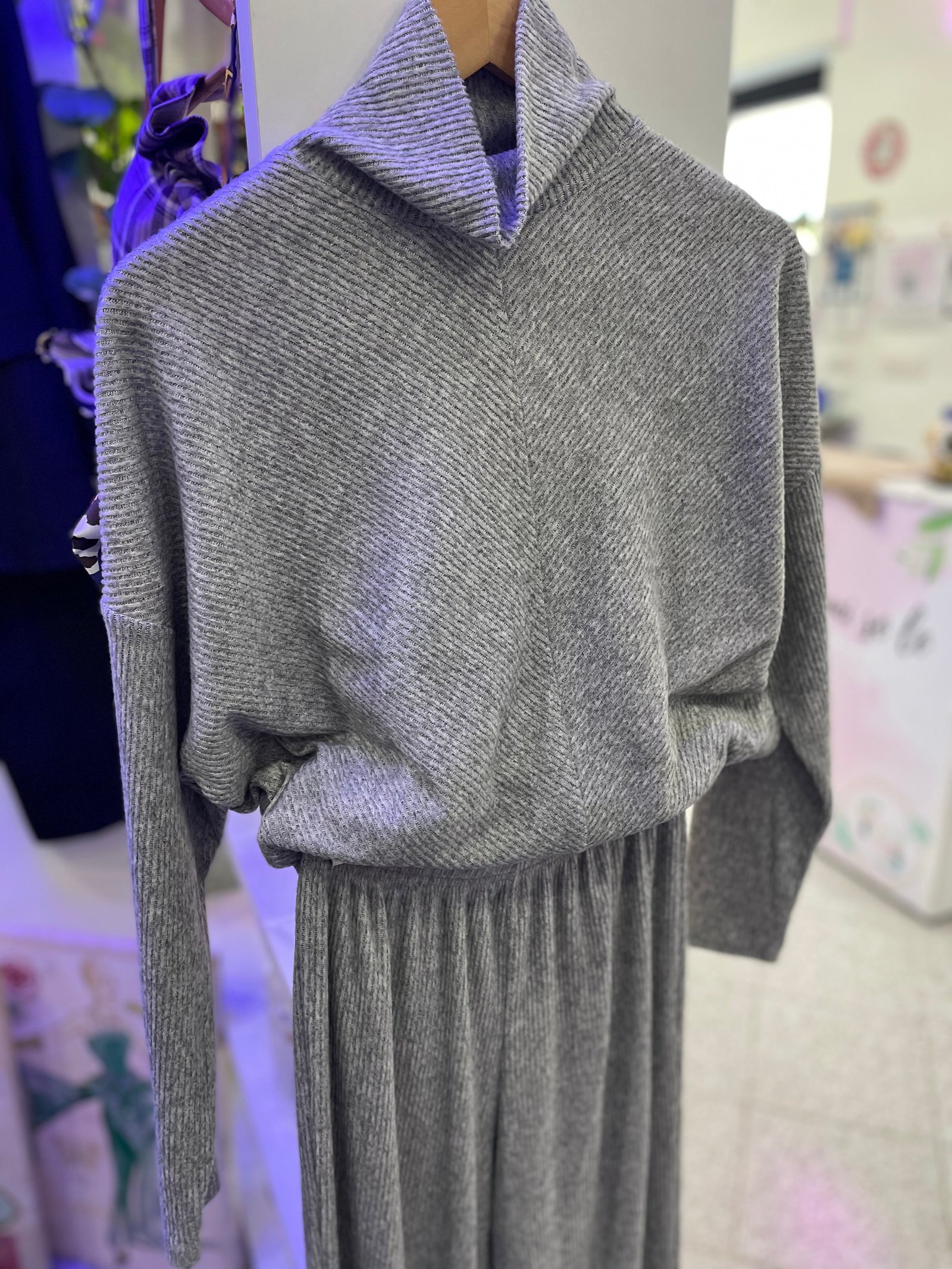 Tuta in Mohair Grigio Mélange – Comfort Chic