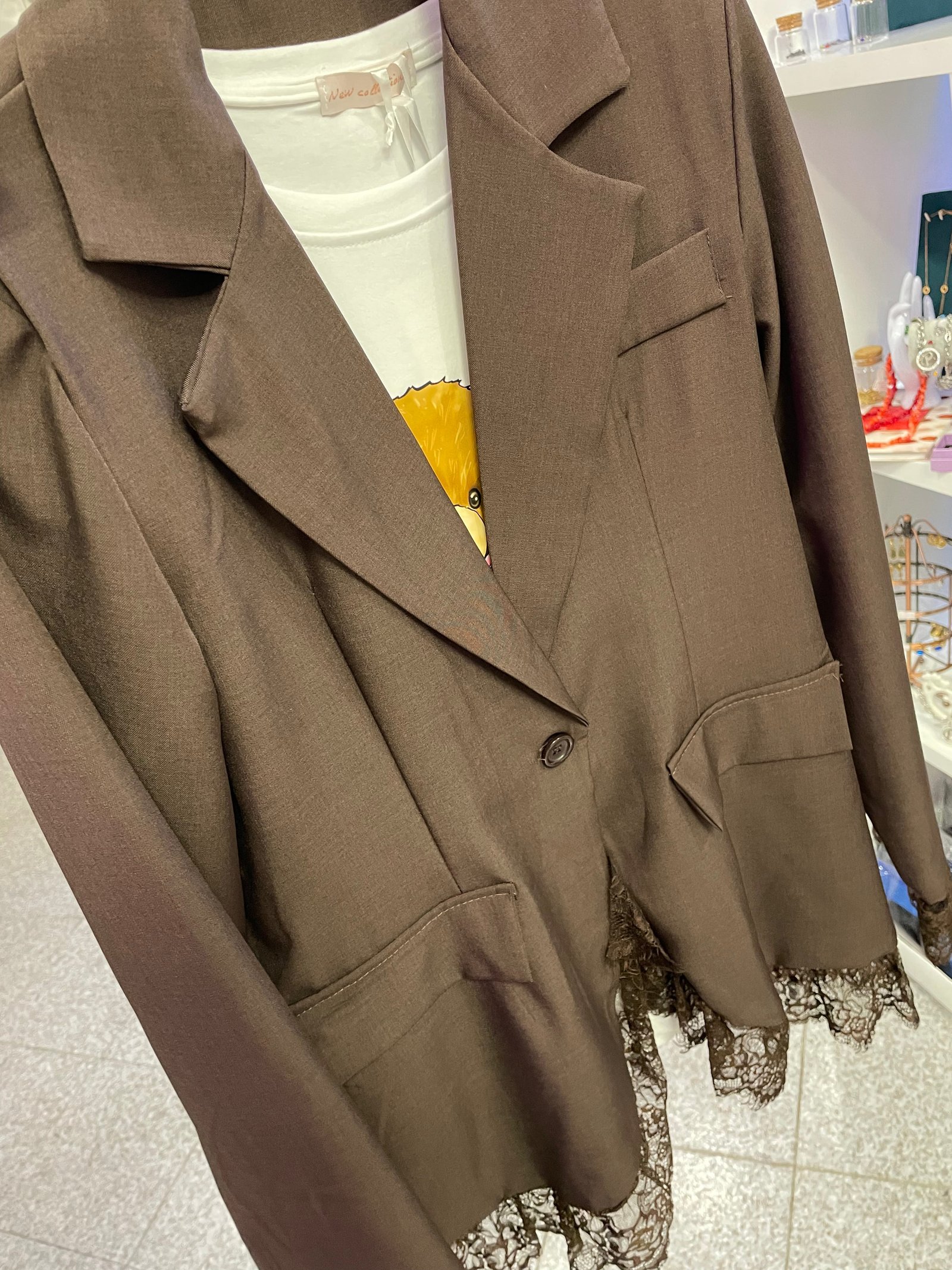 Blazer Marrone con Dettagli in Pizzo